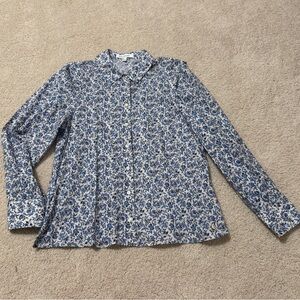 Floral Blue and White Button up collared Blouse size small